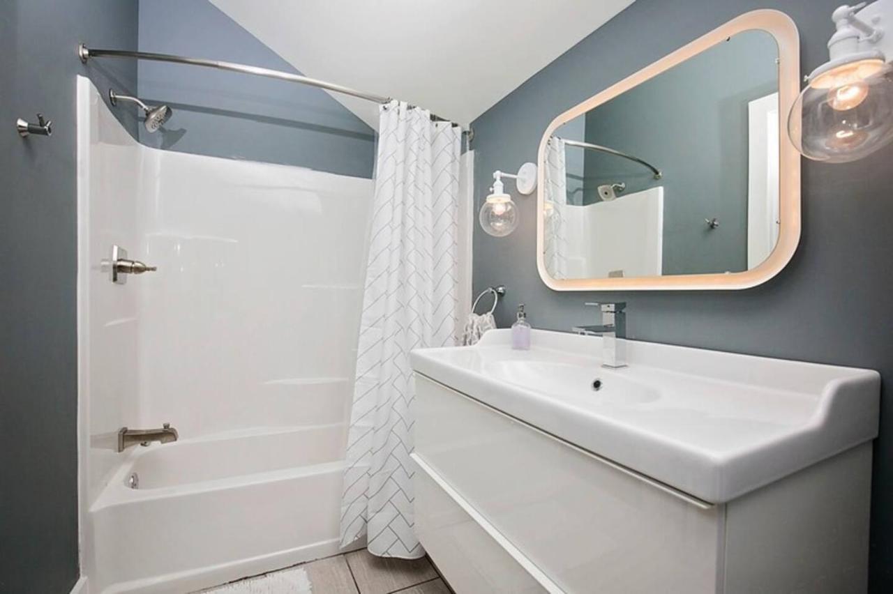 Park Carriage House Rest & Explore With Hollyhock Louisville Exterior foto